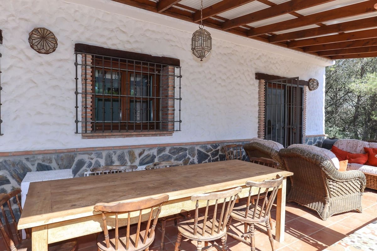 3 chambre Villa/Maison à vendre à Alozaina avec piscine garage - 385 000 € (Ref: 8376399)