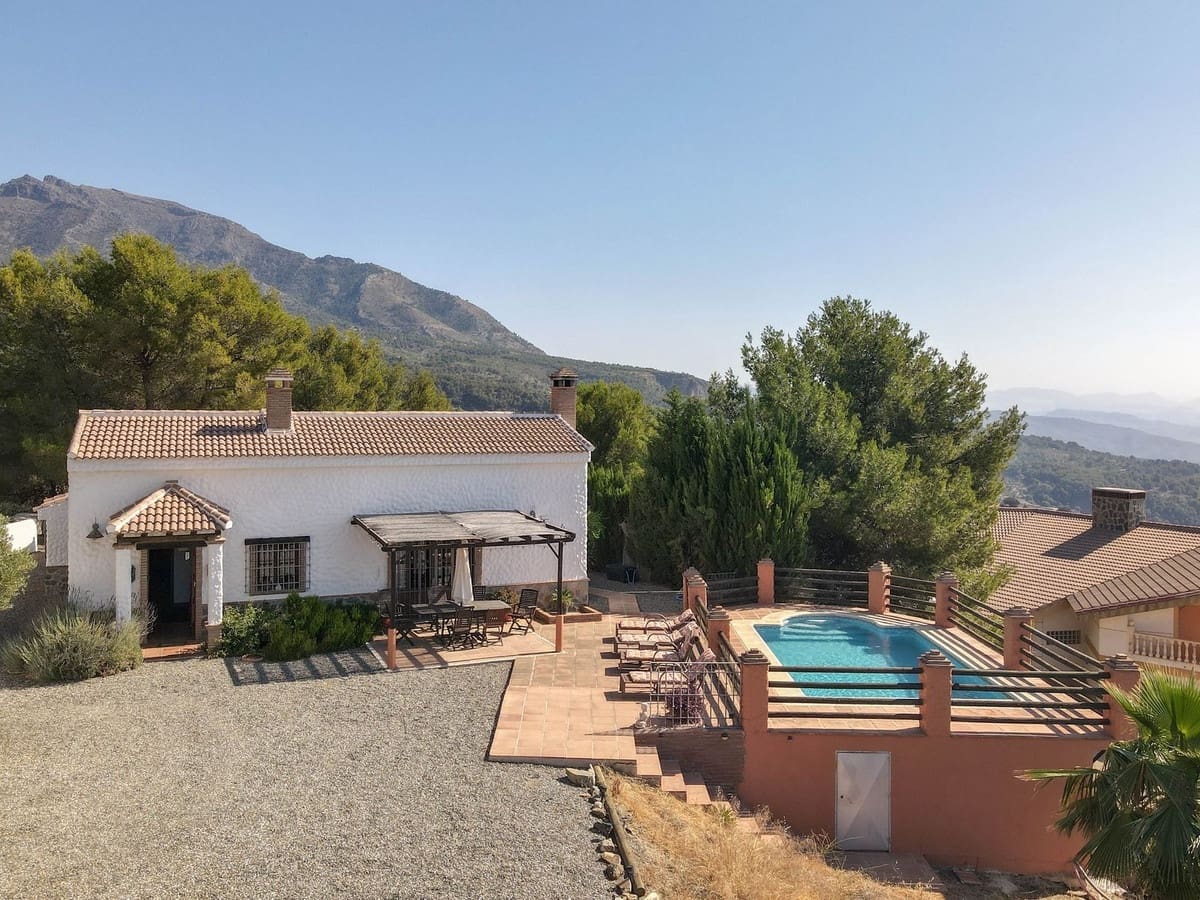 3 chambre Villa/Maison à vendre à Alozaina avec piscine garage - 385 000 € (Ref: 8376399)