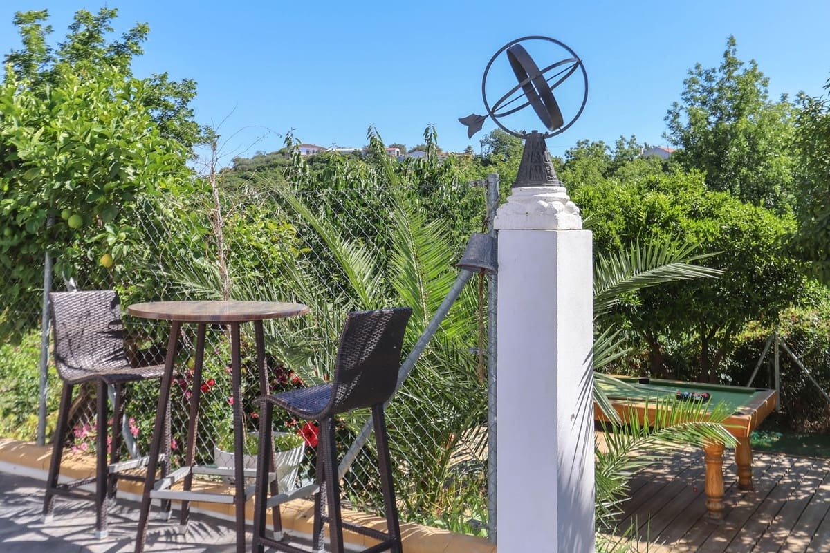 5 soverom Villa til salgs i Coin med svømmebasseng garasje - € 629 000 (Ref: 8401870)