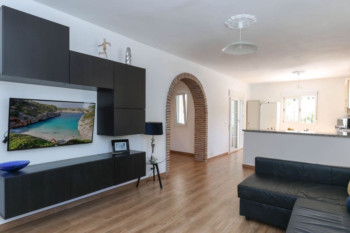 5 quarto Moradia para venda em Coin com piscina garagem - 615 000 € (Ref: 8401870)