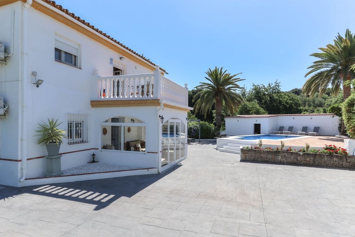 5 quarto Moradia para venda em Coin com piscina garagem - 615 000 € (Ref: 8401870)