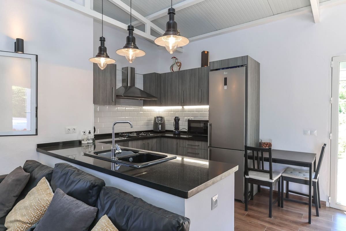 5 quarto Moradia para venda em Coin com piscina garagem - 615 000 € (Ref: 8401870)