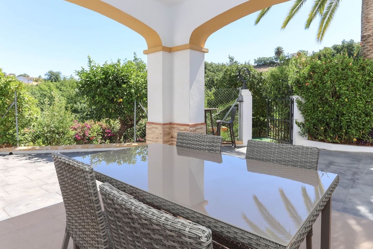 5 quarto Moradia para venda em Coin com piscina garagem - 615 000 € (Ref: 8401870)