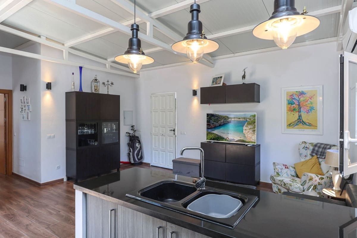 5 quarto Moradia para venda em Coin com piscina garagem - 615 000 € (Ref: 8401870)