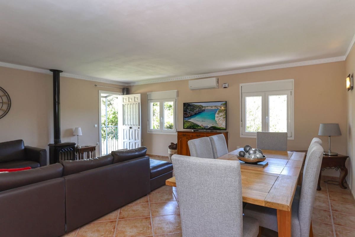 5 quarto Moradia para venda em Coin com piscina garagem - 615 000 € (Ref: 8401870)