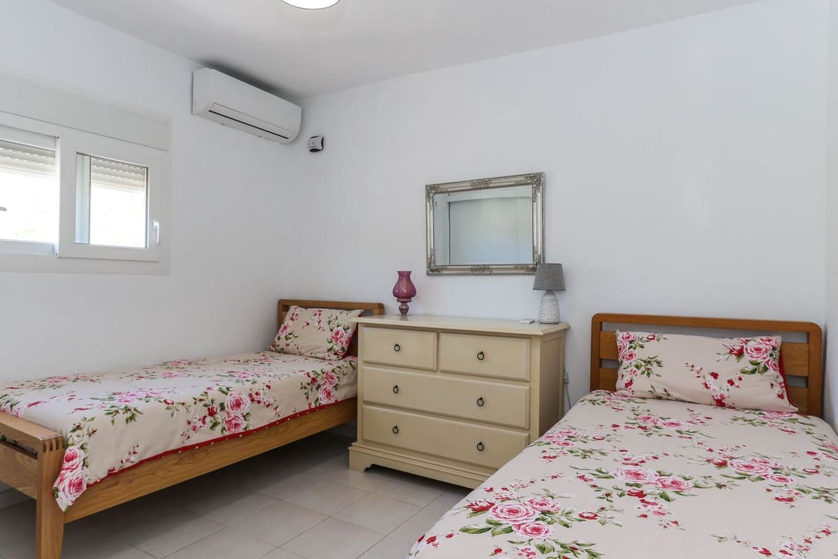 5 quarto Moradia para venda em Coin com piscina garagem - 615 000 € (Ref: 8401870)