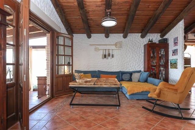 4 chambre Villa/Maison à vendre à Alozaina avec garage - 575 000 € (Ref: 8447032)