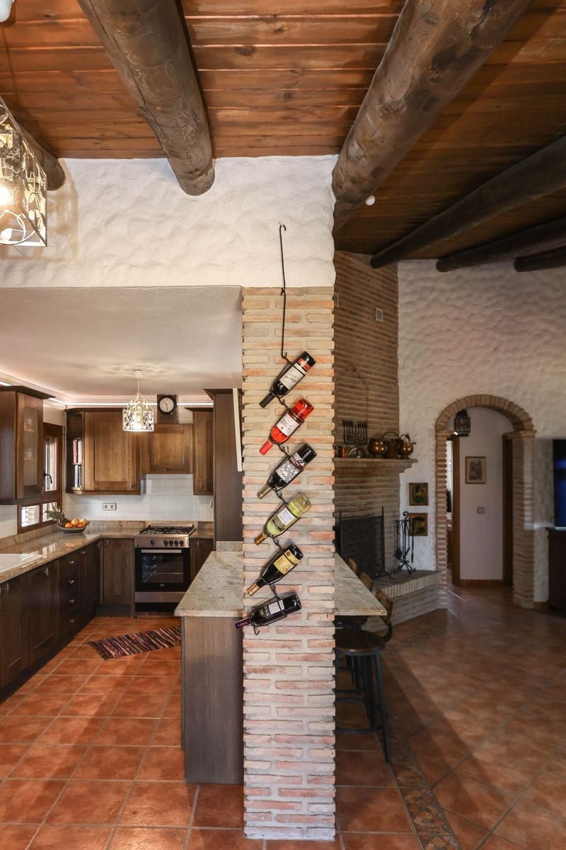 4 soverom Villa til salgs i Alozaina med garasje - € 575 000 (Ref: 8447032)