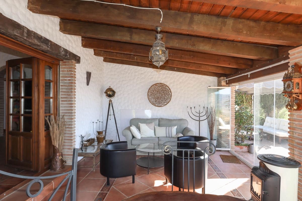 4 soverom Villa til salgs i Alozaina med garasje - € 575 000 (Ref: 8447032)