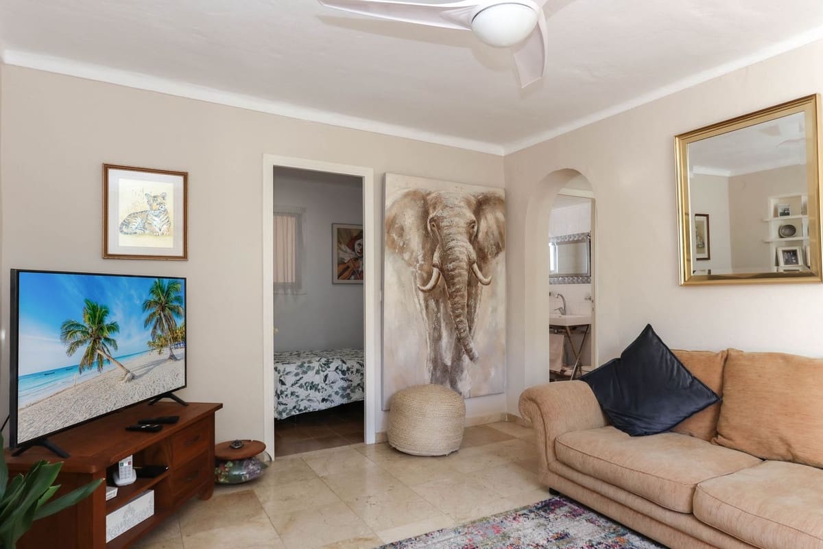 3 soveværelse Villa til salg i Coin med garage - € 249.000 (Ref: 8572734)