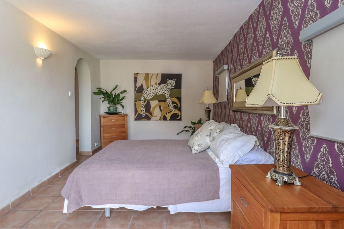 3 soveværelse Villa til salg i Coin med garage - € 249.000 (Ref: 8572734)