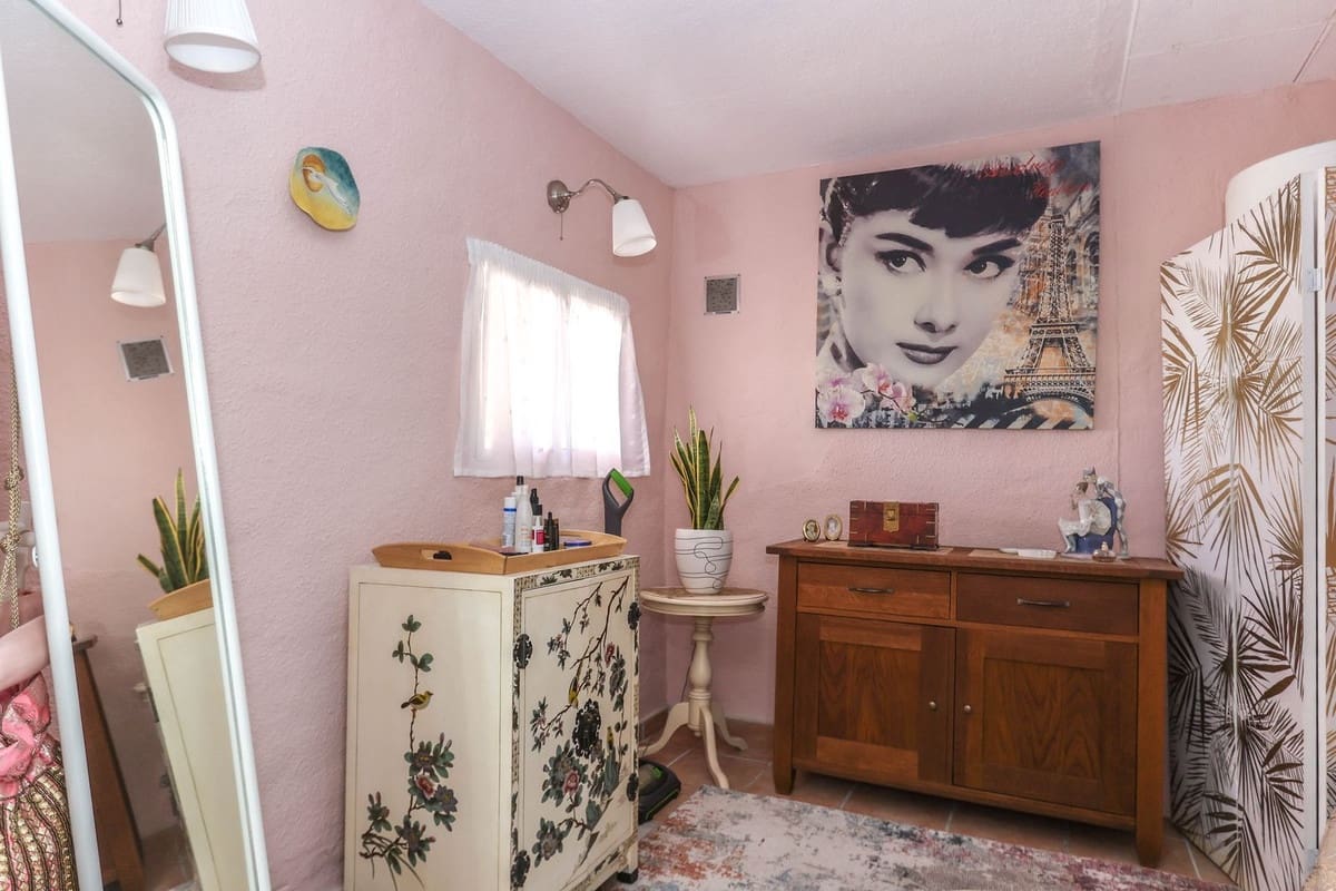 3 soveværelse Villa til salg i Coin med garage - € 249.000 (Ref: 8572734)