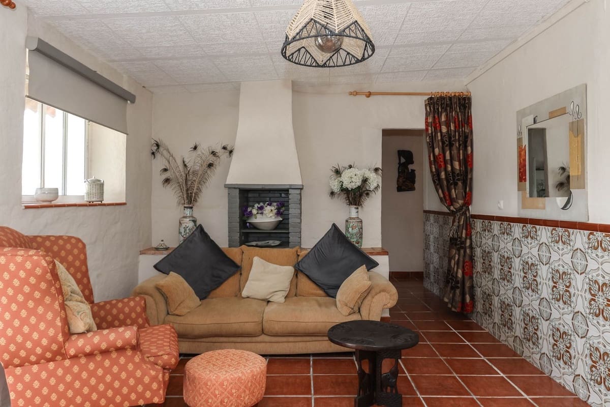 3 soveværelse Villa til salg i Coin med garage - € 249.000 (Ref: 8572734)