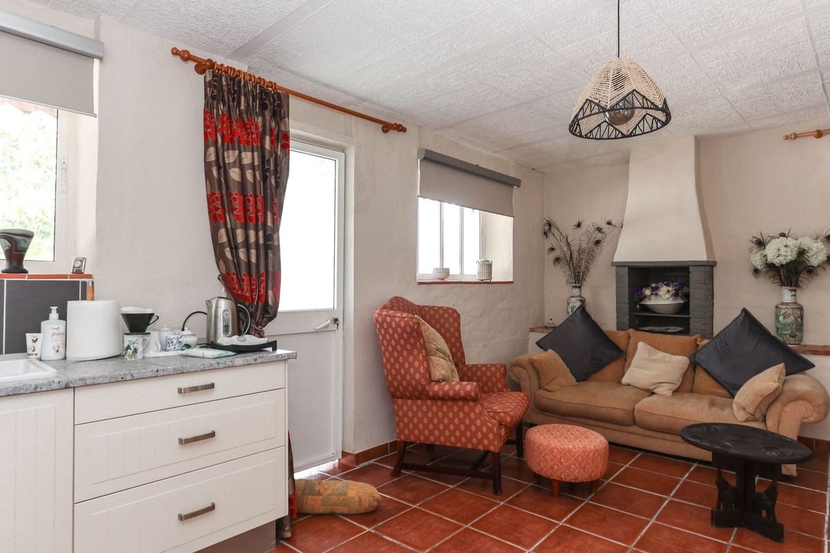 3 soveværelse Villa til salg i Coin med garage - € 249.000 (Ref: 8572734)