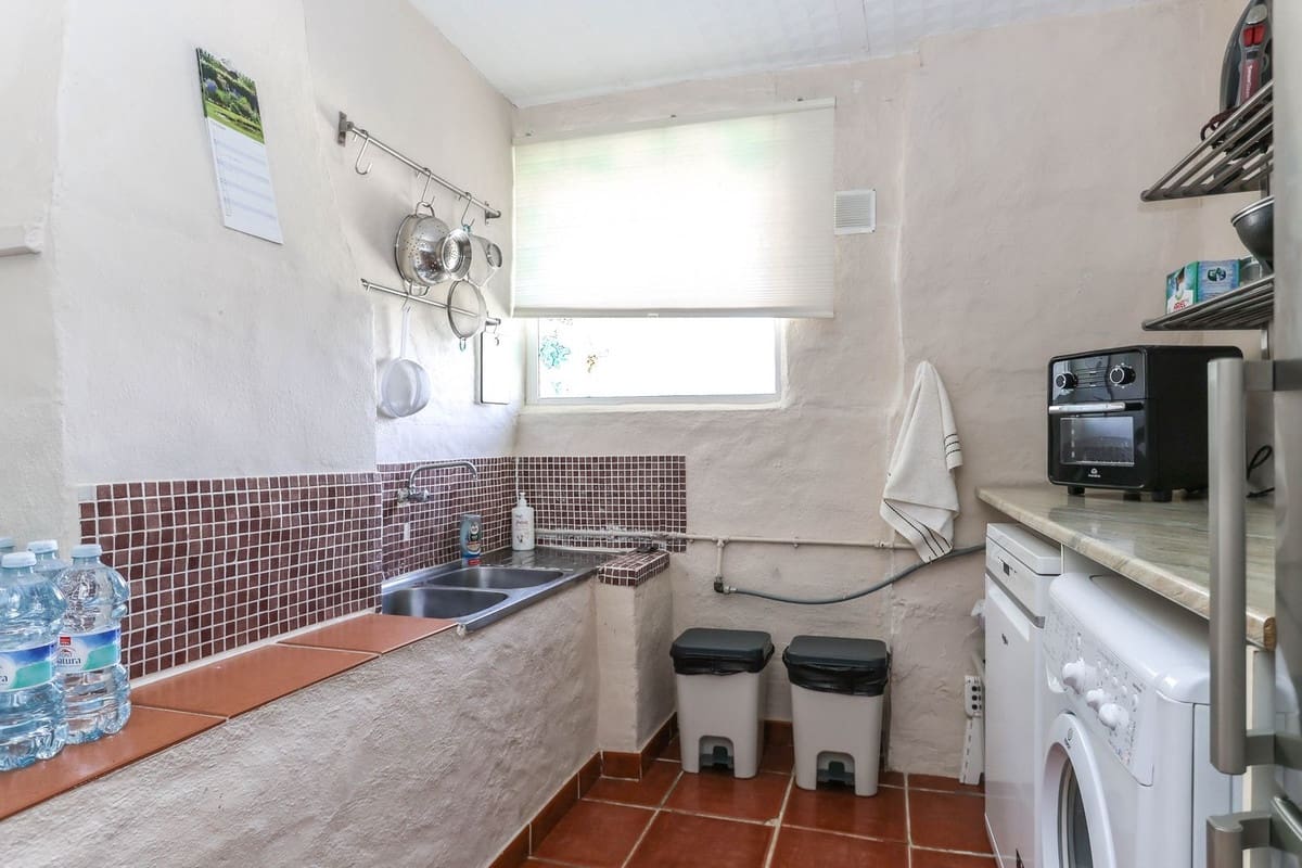 3 soveværelse Villa til salg i Coin med garage - € 249.000 (Ref: 8572734)