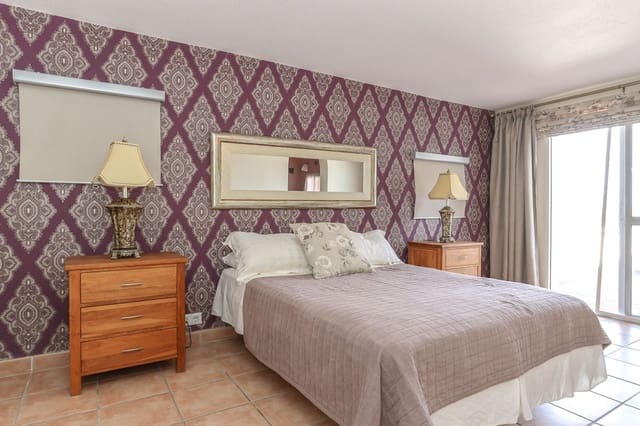 3 sypialnia Willa na sprzedaż w Coín z garażem - 249 000 € (Ref: 8572734)