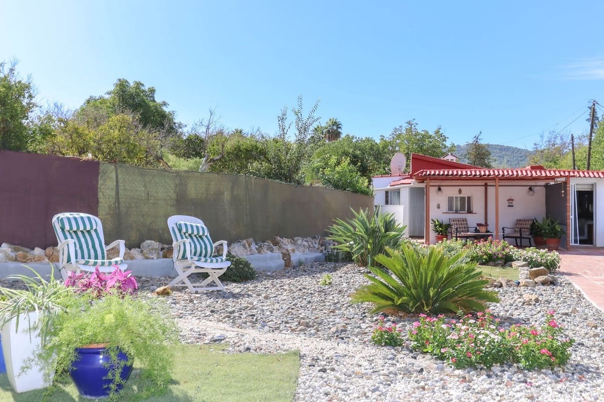 3 soveværelse Villa til salg i Coin med garage - € 249.000 (Ref: 8572734)