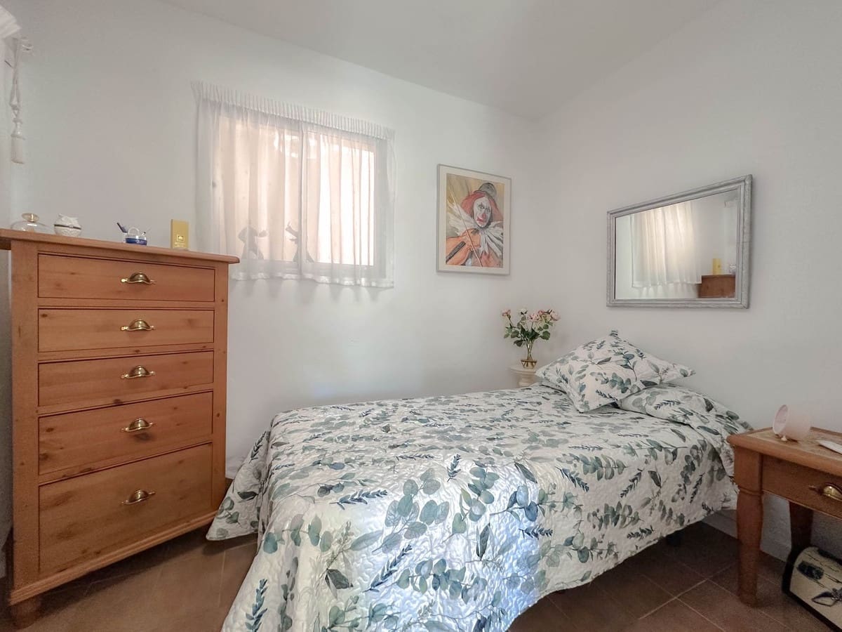 3 soveværelse Villa til salg i Coin med garage - € 249.000 (Ref: 8572734)