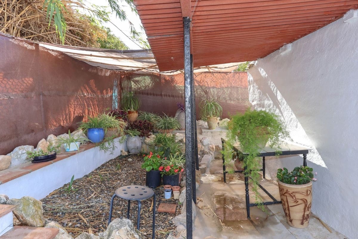 3 soveværelse Villa til salg i Coin med garage - € 249.000 (Ref: 8572734)