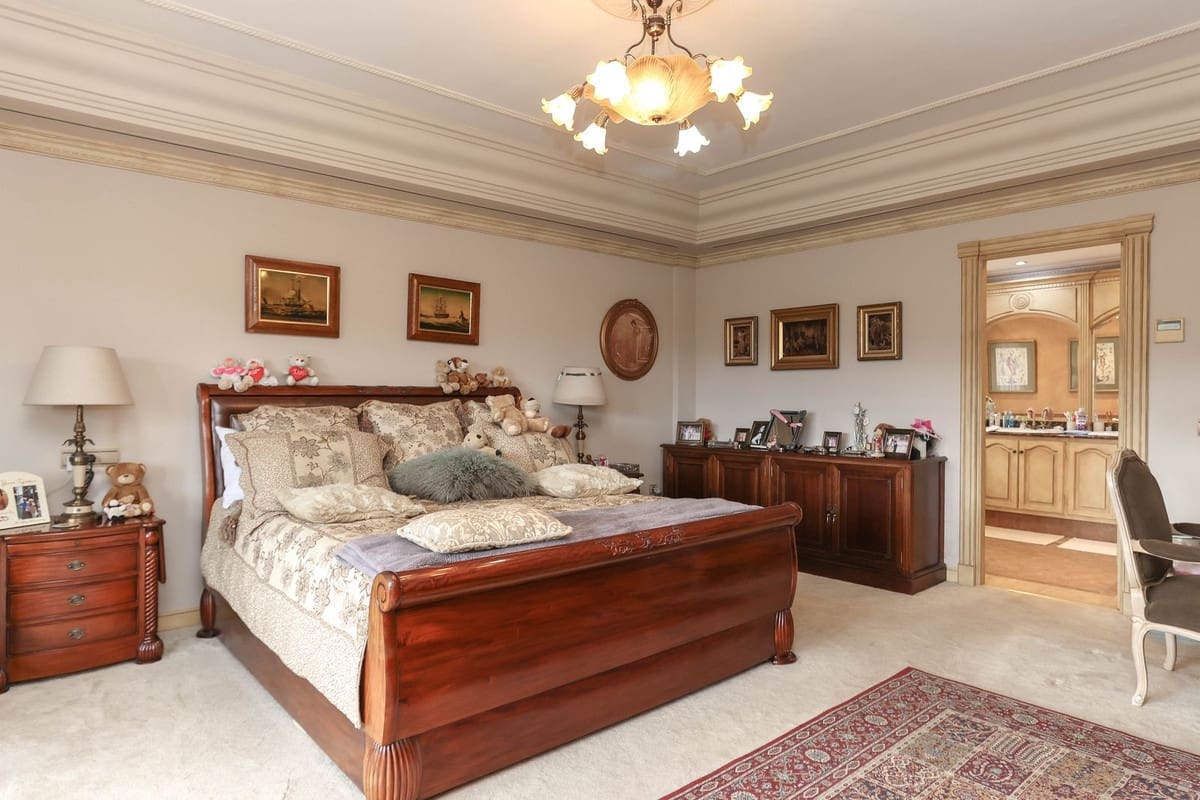 5 soveværelse Villa til salg i Monda med swimmingpool garage - € 899.000 (Ref: 8595659)