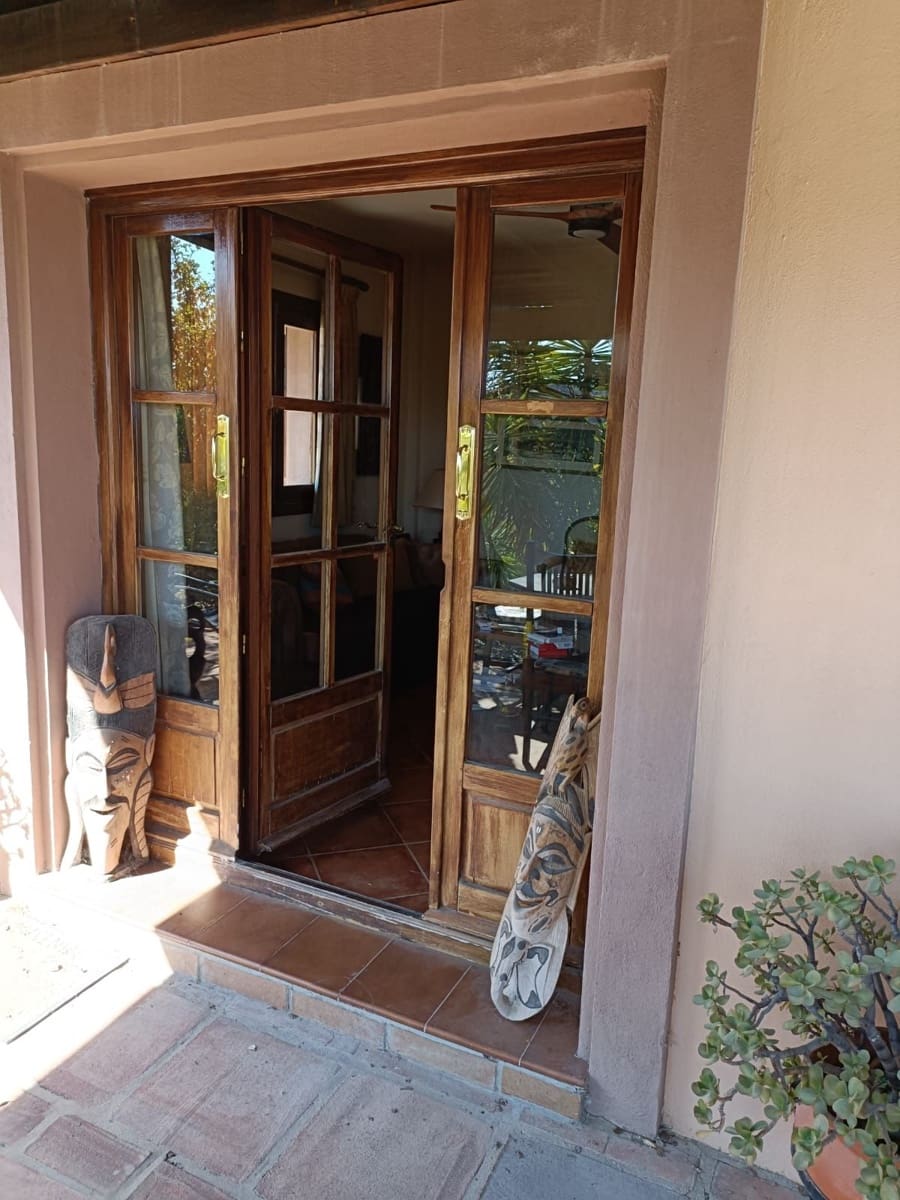 5 soveværelse Villa til salg i Monda med swimmingpool garage - € 899.000 (Ref: 8595659)