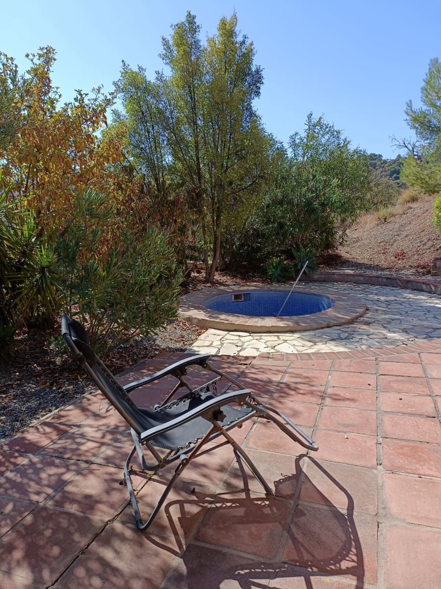 5 soveværelse Villa til salg i Monda med swimmingpool garage - € 899.000 (Ref: 8595659)