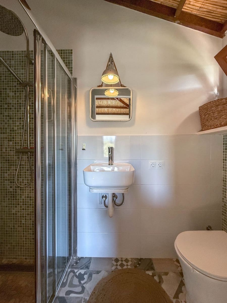 8 quarto Hotel para venda em Alora com piscina garagem - 879 000 € (Ref: 8637350)