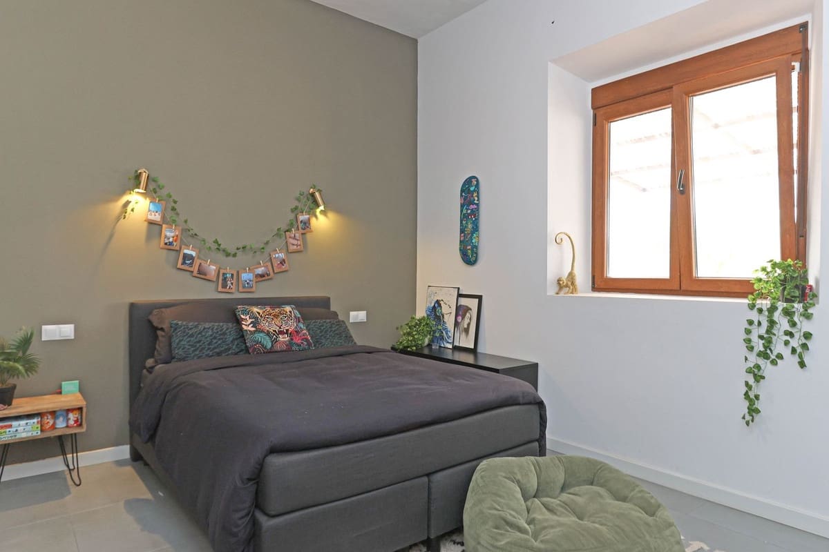 8 quarto Hotel para venda em Alora com piscina garagem - 879 000 € (Ref: 8637350)