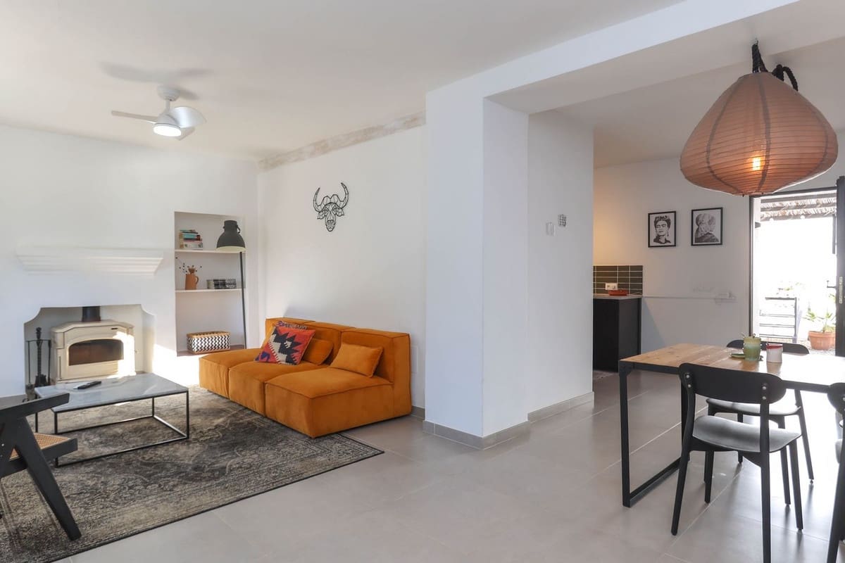 8 quarto Hotel para venda em Alora com piscina garagem - 879 000 € (Ref: 8637350)