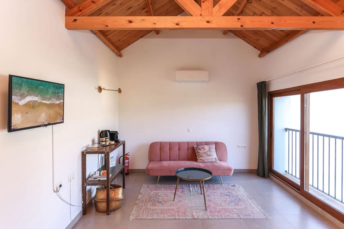 8 quarto Hotel para venda em Alora com piscina garagem - 879 000 € (Ref: 8637350)