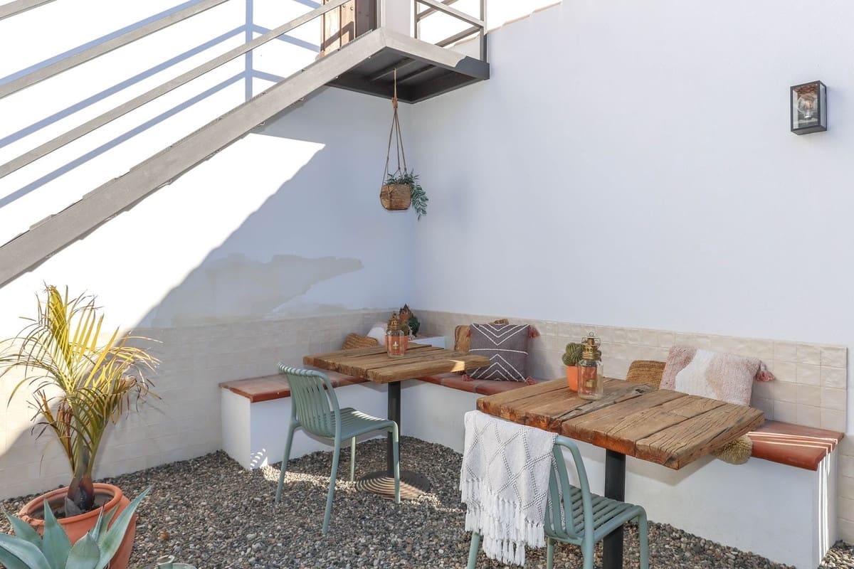 8 quarto Hotel para venda em Alora com piscina garagem - 879 000 € (Ref: 8637350)