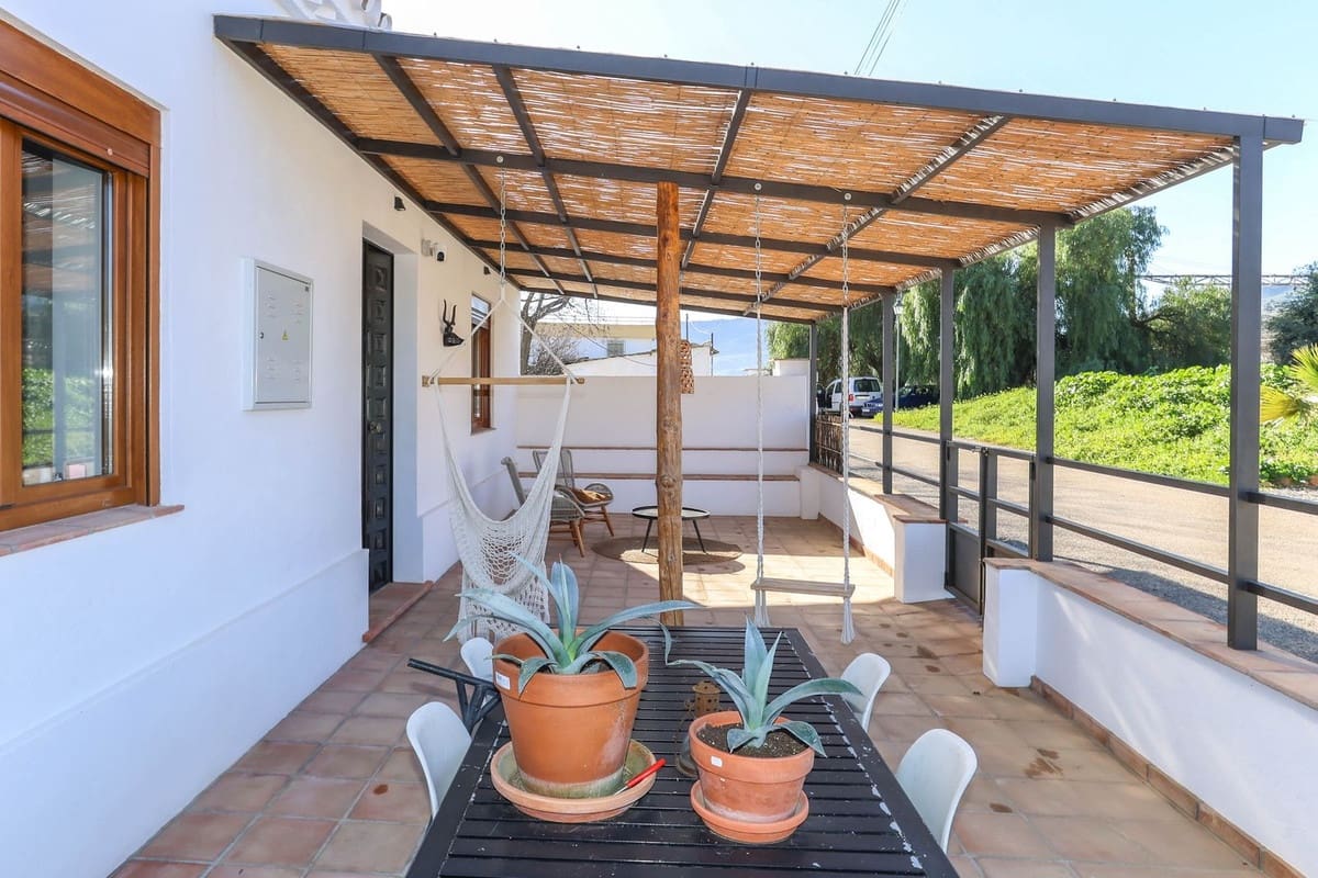 8 quarto Hotel para venda em Alora com piscina garagem - 879 000 € (Ref: 8637350)