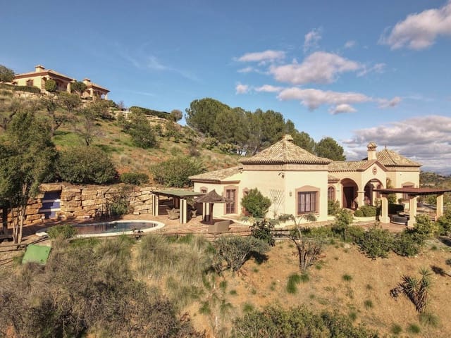 4 quarto Moradia para venda em Monda com piscina garagem - 895 000 € (Ref: 8671472)