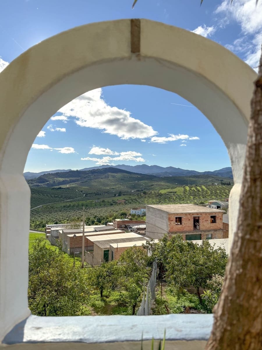 Casa de 3 habitaciones en Alozaina en venta - 199.995 € (Ref: 8671473)