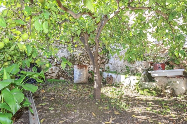 4 soverom Hus til salgs i Yunquera - € 110 000 (Ref: 8689911)