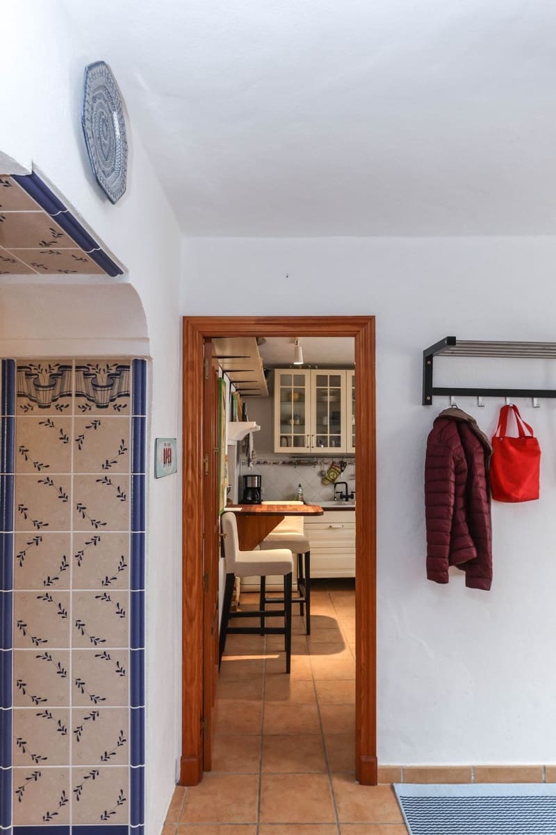 6 quarto Hotel para venda em Tolox - 260 000 € (Ref: 8744256)