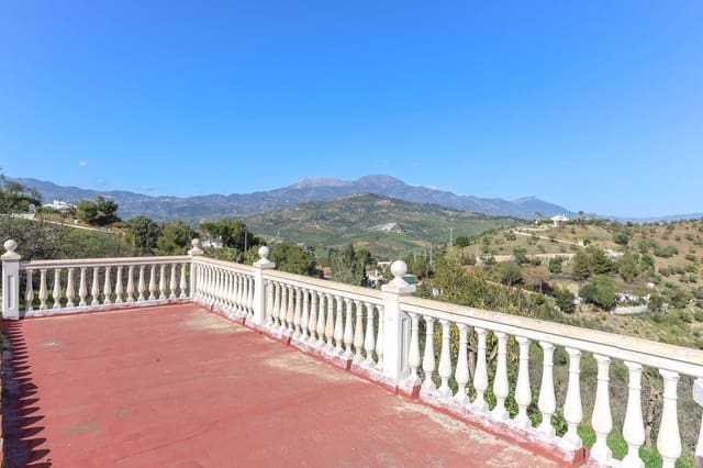 2 soveværelse Finca/Landehus til salg i Guaro med swimmingpool garage - € 330.000 (Ref: 8787296)