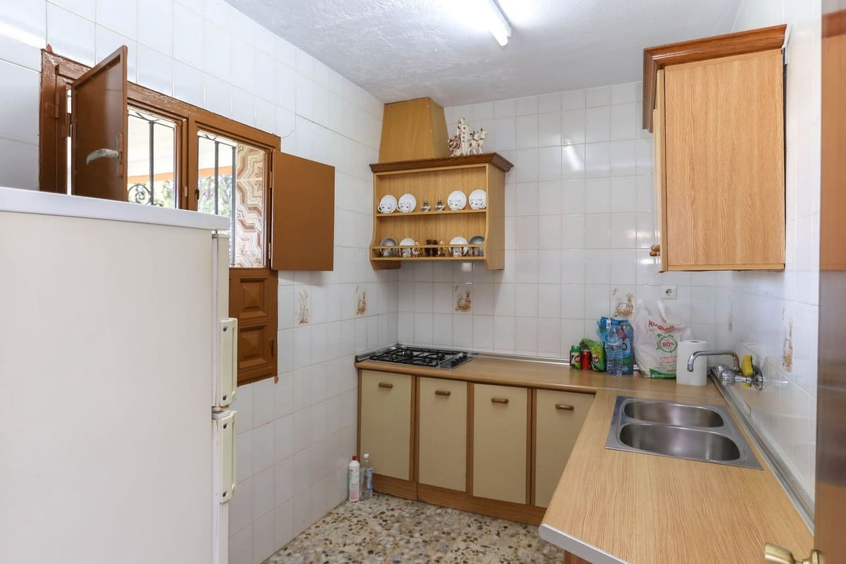 2 soverom Finca/Herregård til salgs i Guaro med svømmebasseng garasje - € 330 000 (Ref: 8787296)