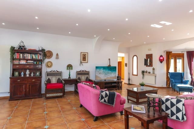 6 sypialnia Willa na sprzedaż w Alhaurín el Grande z basenem garażem - 1 445 000 € (Ref: 8790235)