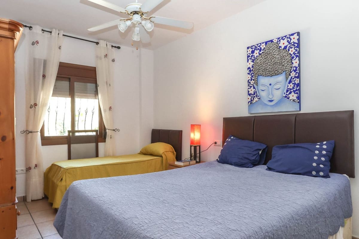 4 bedroom Villa for sale in Alozaina with pool garage - € 690,000 (Ref: 8820798)