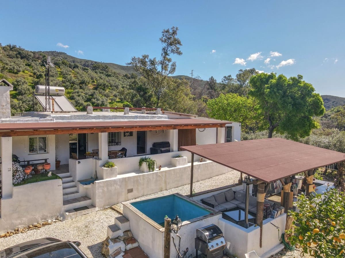 3 soverom Villa til salgs i Casarabonela med garasje - € 349 000 (Ref: 8904100)