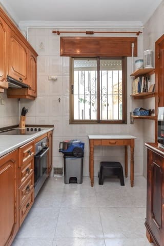 3 Zimmer Haus zu verkaufen in Yunquera - 99.000 € (Ref: 8941055)