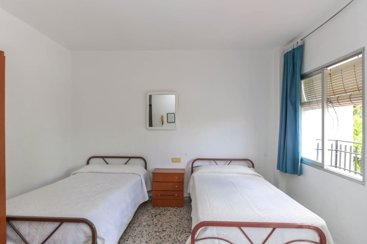 26 soveværelse Hotel til salg i Tolox - € 750.000 (Ref: 8981114)