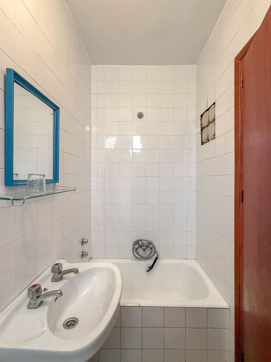 26 soveværelse Hotel til salg i Tolox - € 750.000 (Ref: 8981114)