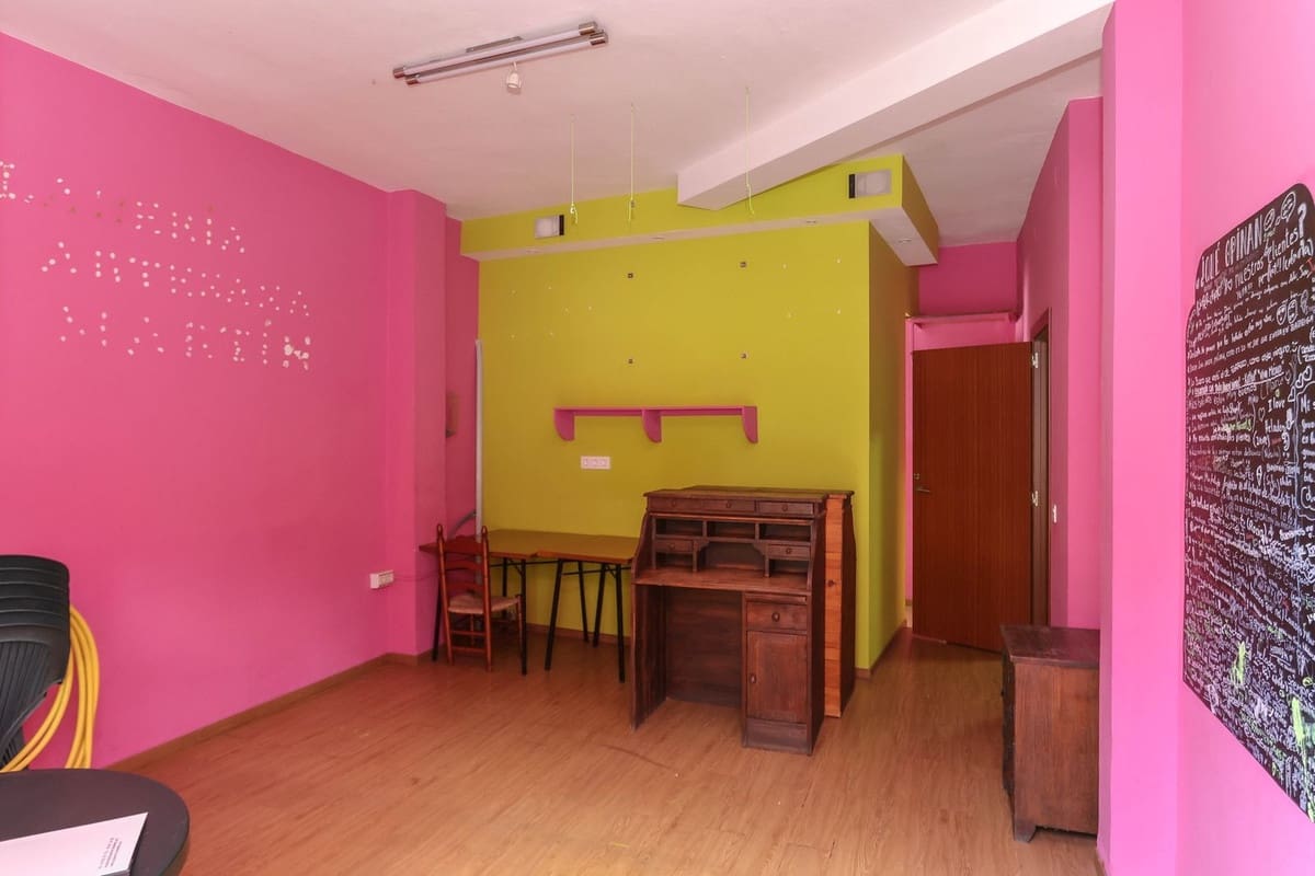 26 soveværelse Hotel til salg i Tolox - € 750.000 (Ref: 8981114)