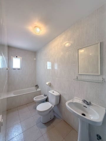 26 chambre Hôtel à vendre à Tolox - 750 000 € (Ref: 8981114)