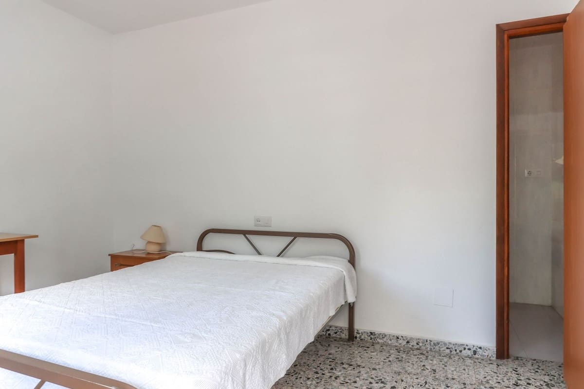 26 soveværelse Hotel til salg i Tolox - € 750.000 (Ref: 8981114)