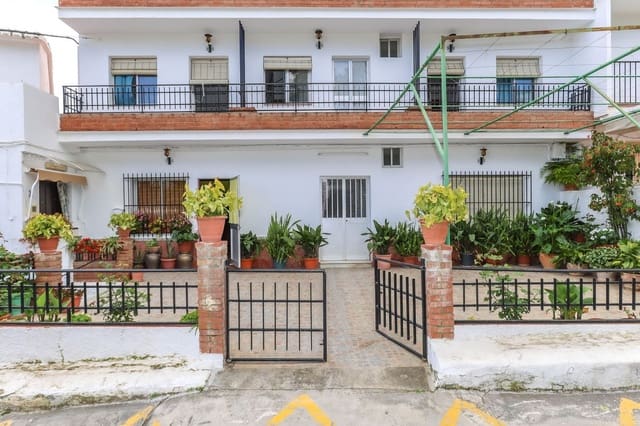 26 chambre Hôtel à vendre à Tolox - 750 000 € (Ref: 8981114)