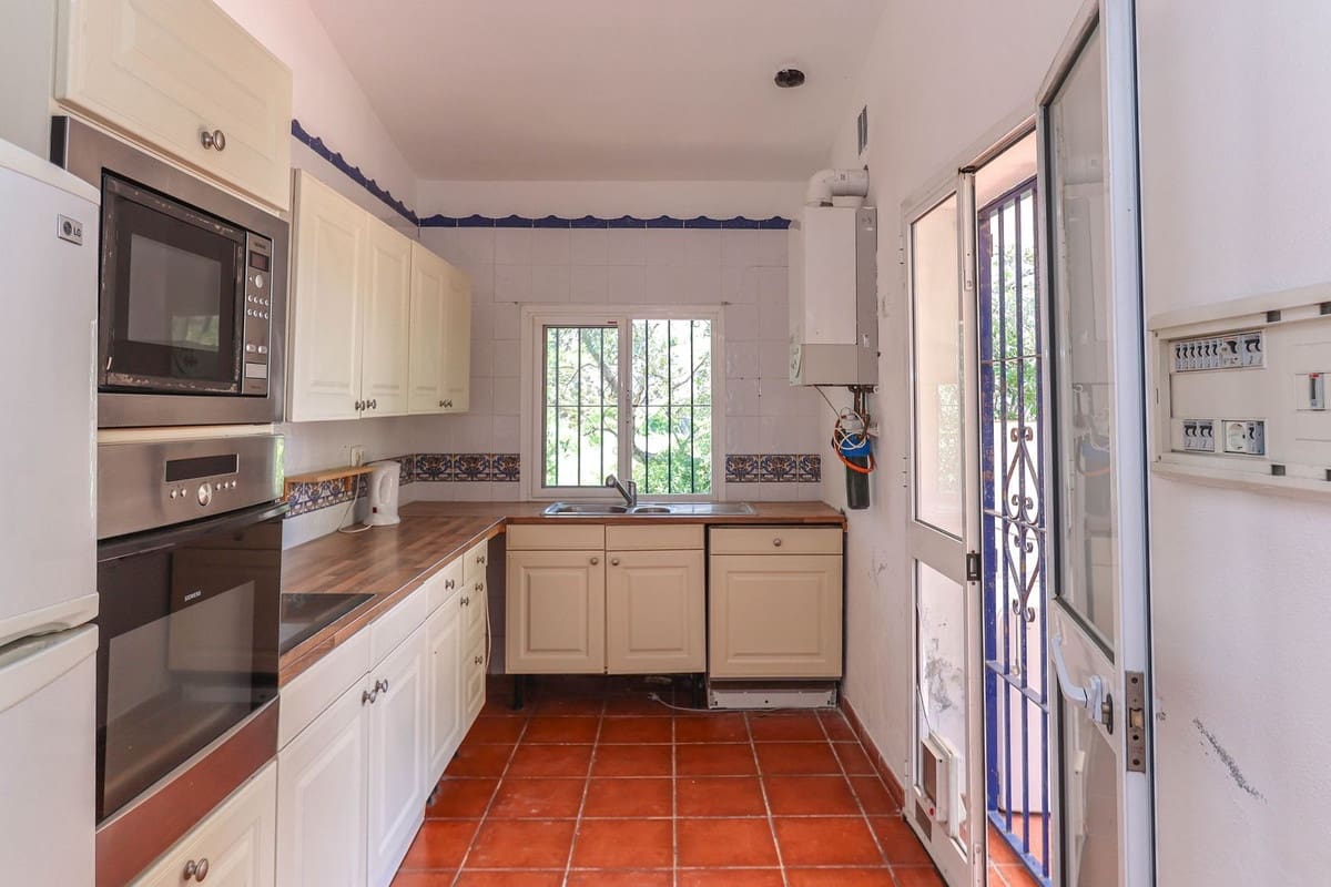 7 soveværelse Villa til salg i Coin med swimmingpool garage - € 699.000 (Ref: 8987816)