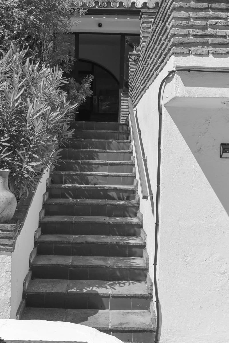 7 soveværelse Villa til salg i Coin med swimmingpool garage - € 699.000 (Ref: 8987816)